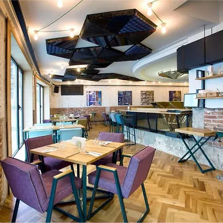 Elegant 2-bdr, 2-bthr Luxury In By Flat Mаnager Sofia