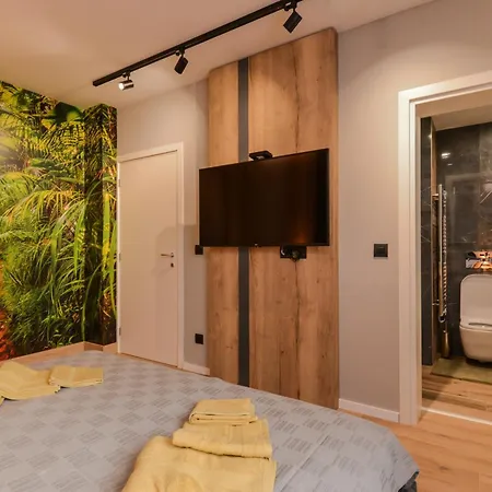 Elegant 2-bdr, 2-bthr Luxury In By Flat Mаnager Apartment