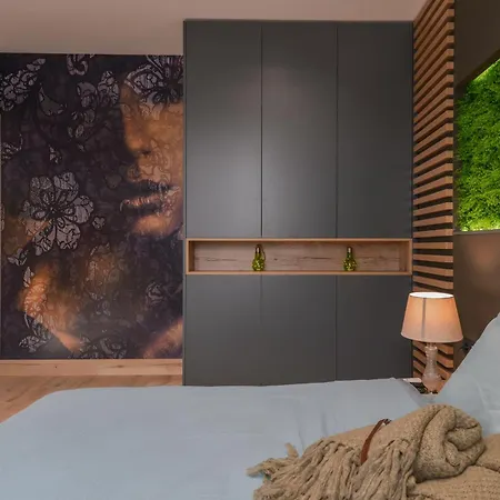 Elegant 2-bdr, 2-bthr Luxury In By Flat Mаnager Apartamento *