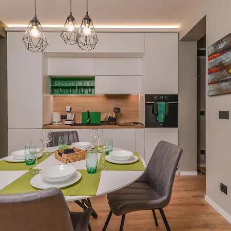 Elegant 2-bdr, 2-bthr Luxury In By Flat Mаnager